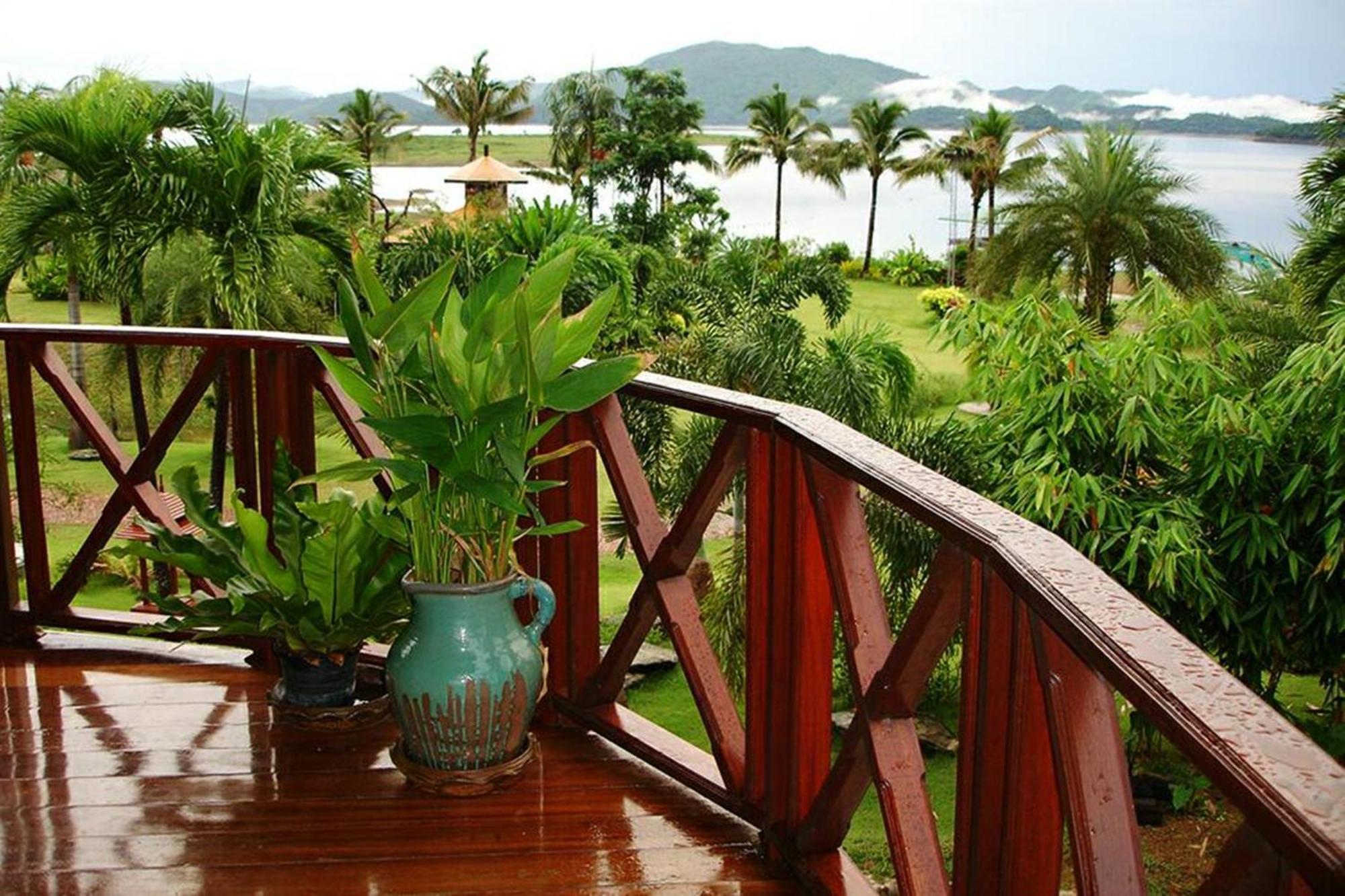 Kaengkrachan Boathouse Paradise Resort كانغ كاتشان الغرفة الصورة