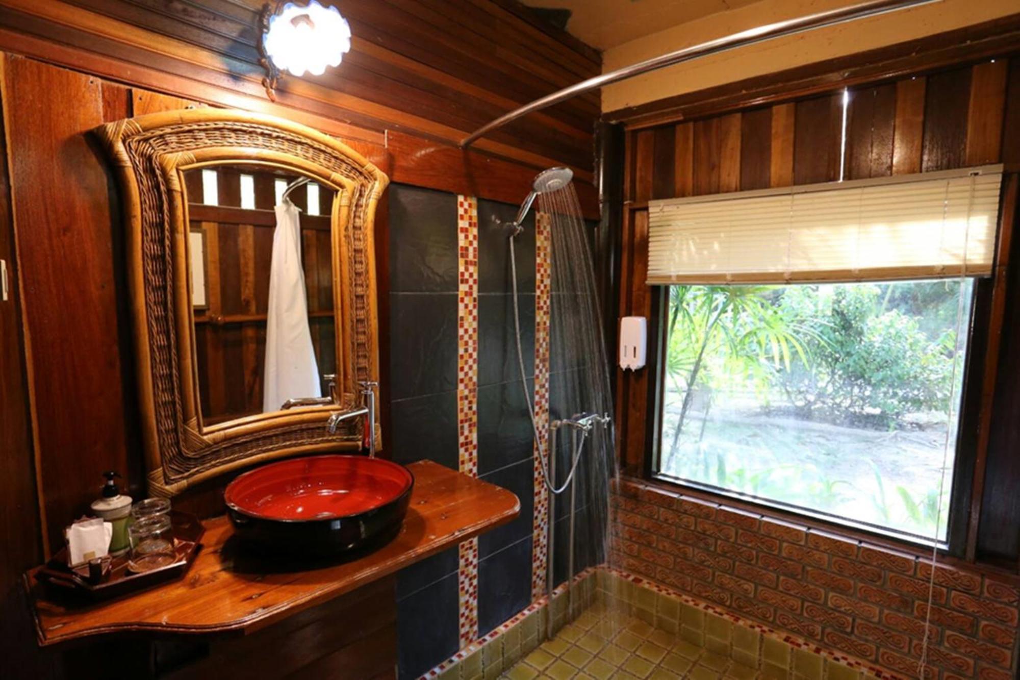 Kaengkrachan Boathouse Paradise Resort كانغ كاتشان الغرفة الصورة