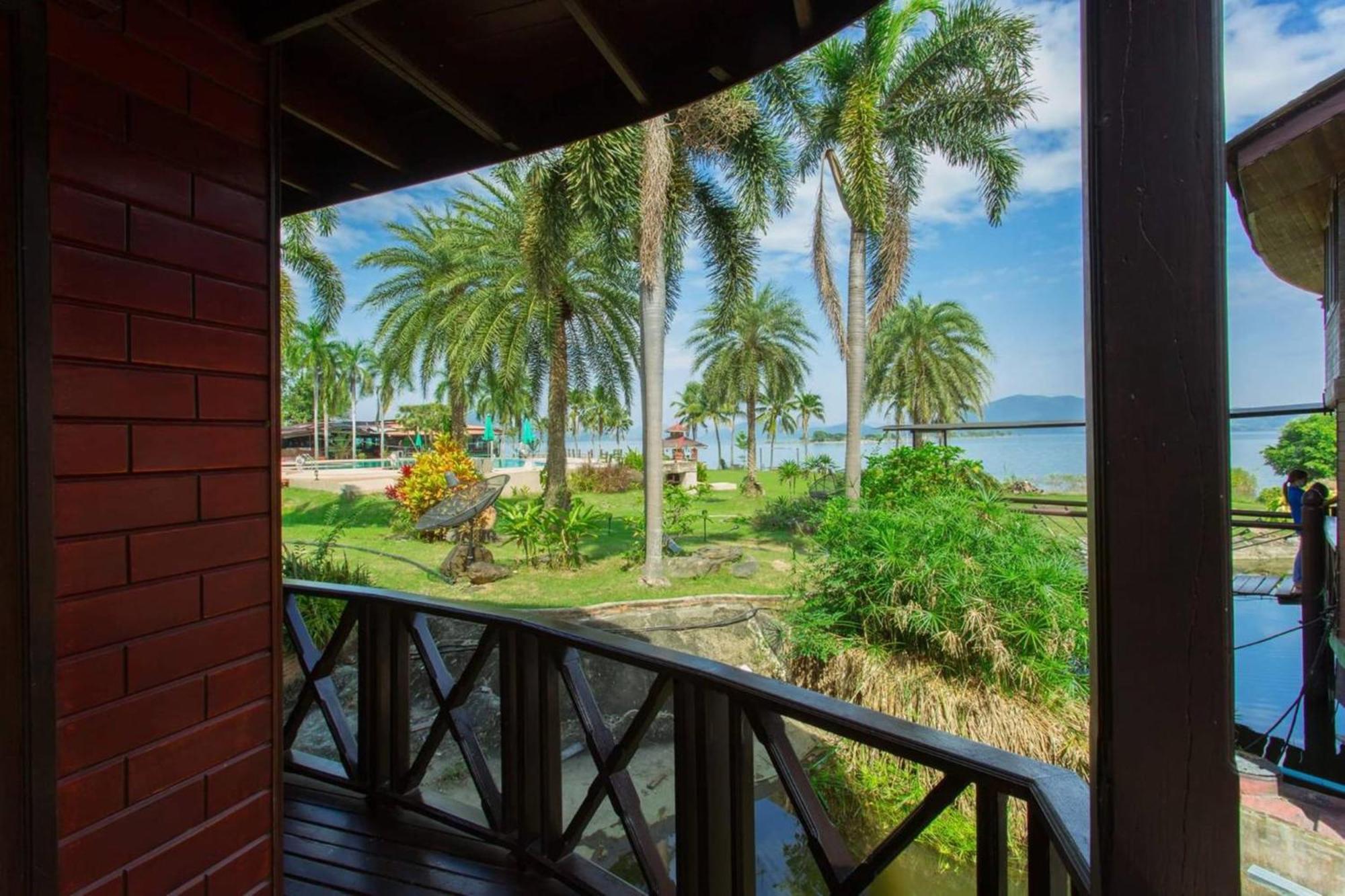 Kaengkrachan Boathouse Paradise Resort كانغ كاتشان الغرفة الصورة