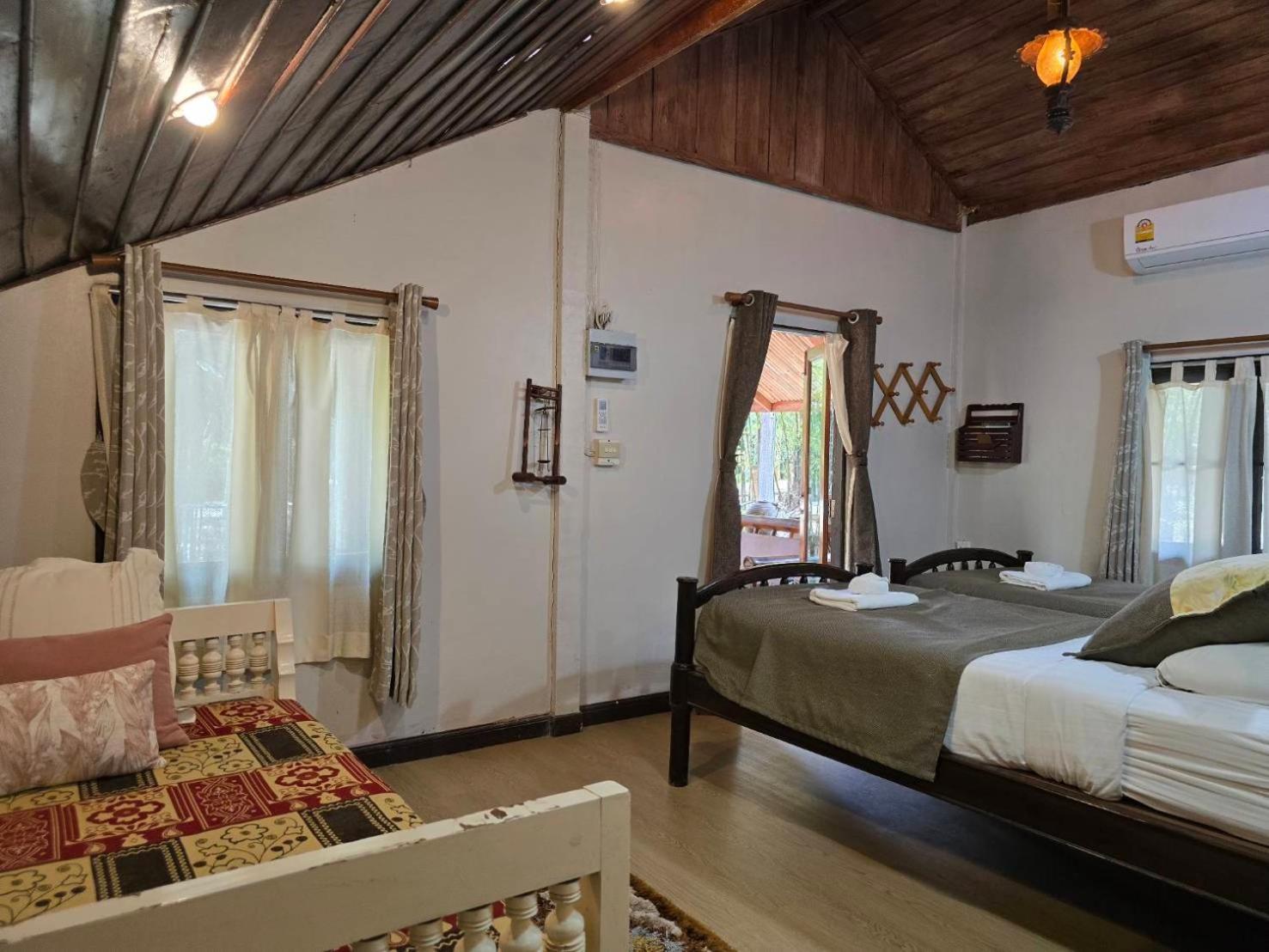 Kaengkrachan Boathouse Paradise Resort كانغ كاتشان الغرفة الصورة