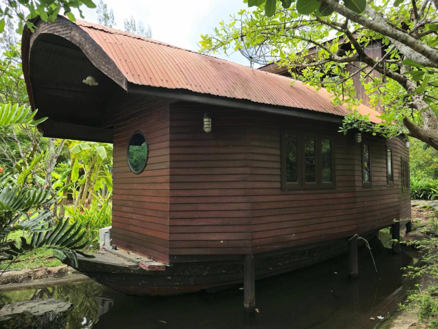 Kaengkrachan Boathouse Paradise Resort كانغ كاتشان الغرفة الصورة
